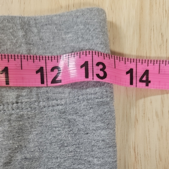 Gray Stretchy Shorts - Picture 4 of 7